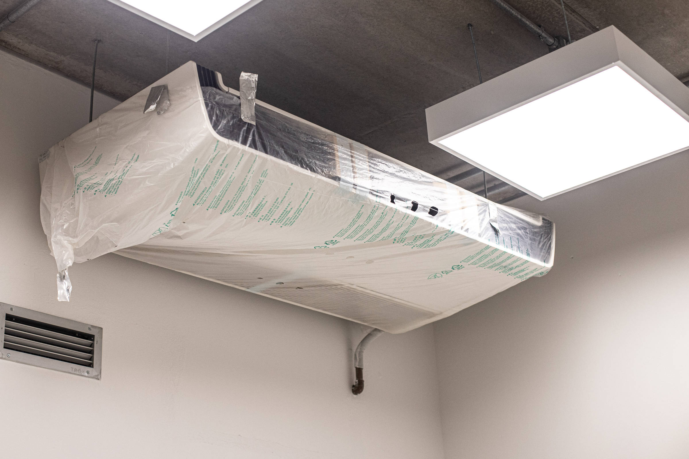 Mofo no ar-condicionado oferece risco à saúde? - 02/07/2025 - Equilíbrio