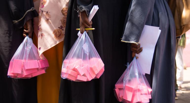 Distribuição de sabão, no leste do Sudão