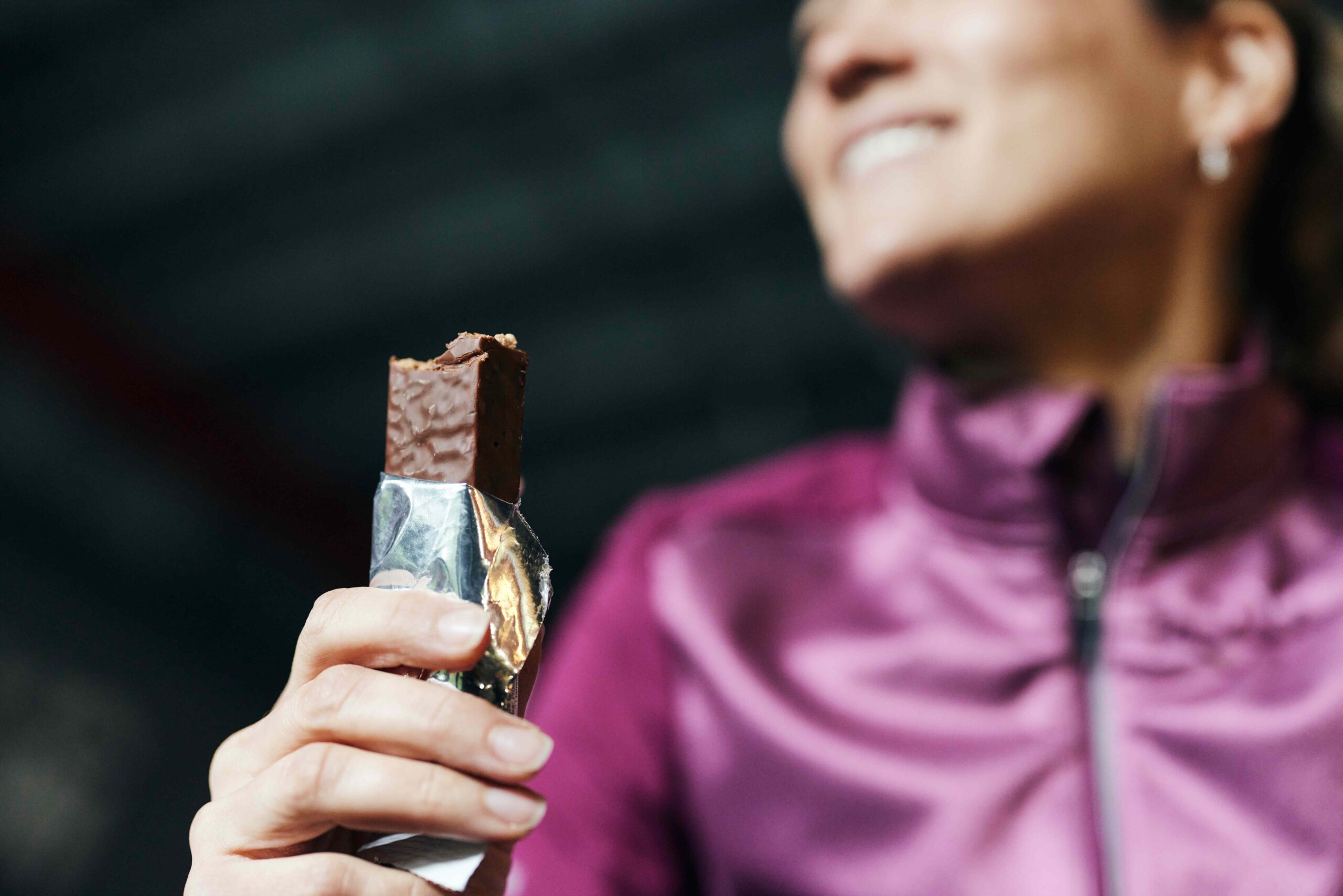 Tem um treino longo? O que comer durante sua corrida, andar ou caminhar para permanecer energizado
