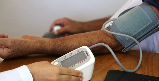 Paho destaca a necessidade urgente de acelerar o controle de hipertensão - Paho/quem