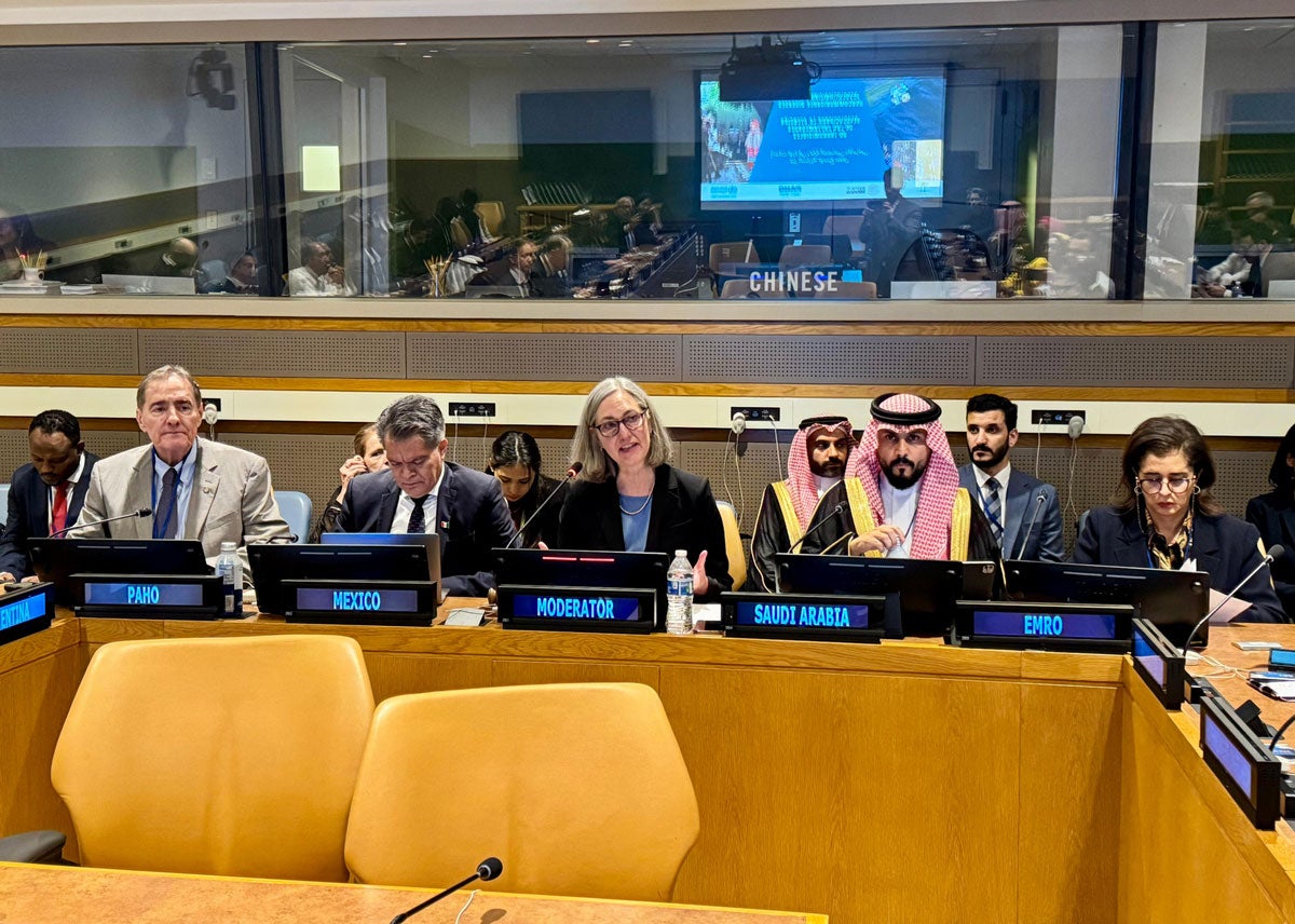 A PAHO organizou um evento paralelo com a Arábia Saudita, México e quem/emro sobre como a atenção primária à saúde pode prevenir e controlar as DNTs e promover a saúde mental.