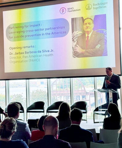 Dr. Jarbas Barbosa falando no evento: “Parceria para o impacto: alavancando parcerias intersetoriais para prevenção de suicídio nas Américas”, co-organizada pela Fundação da OMS e pela Boehringer Ingelheim.