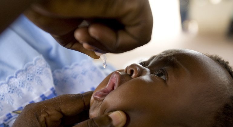 Estratégia adotada inclui também ampliar o lançamento da nova vacina oral contra a pólio