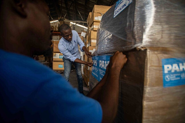 OPAS monitora furacão Melissa e apoia preparação sanitária no Caribe - OPAS/OMS