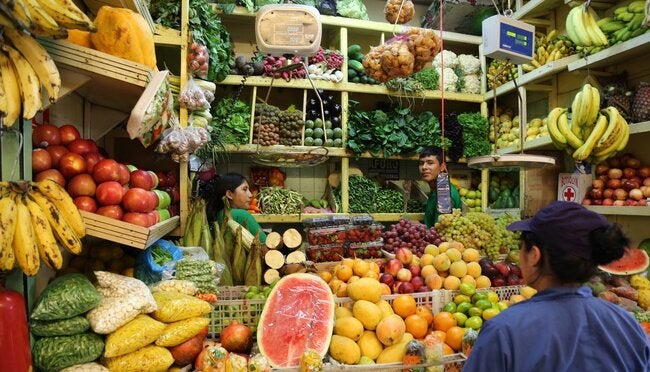 Relatório da ONU: América Latina e Caribe avançam na erradicação da fome pelo quarto ano consecutivo - OPAS/OMS